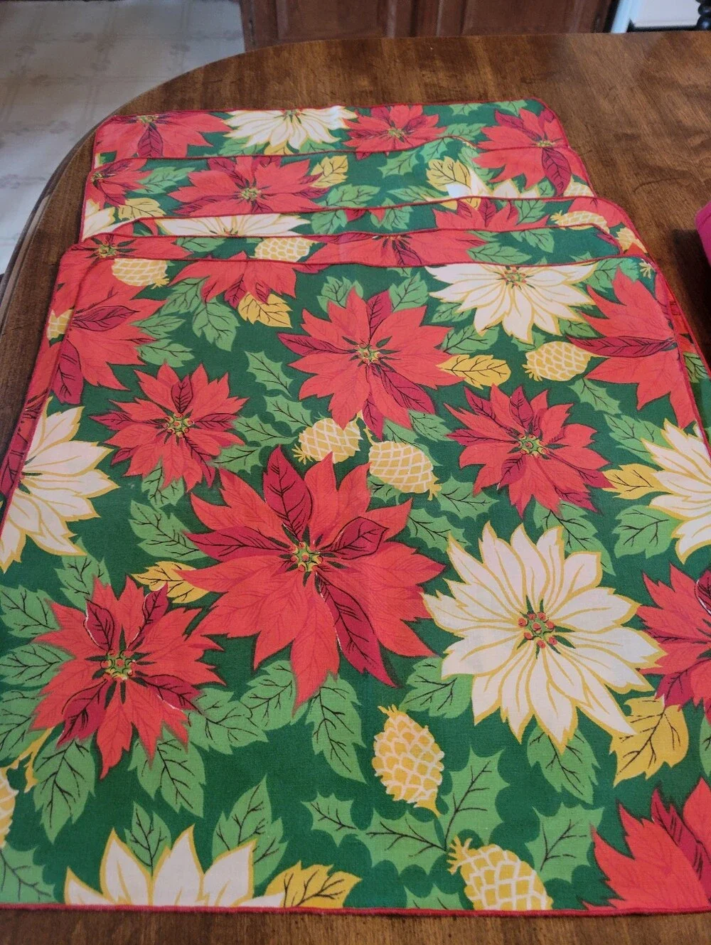 Holiday Poinsettia Placemats - Red & Green Festive Table Linens